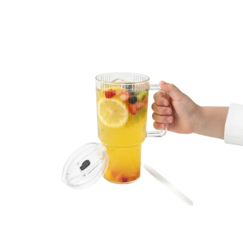 Plastic Mug with Handle and Straw - Ribbed Glass Tumbler with 2-in-1 Straw & Sip Lid - Cupholder Friendly Iced Coffee Cup, Travel Mug for Smoothies, Juices, and Water(900 ml)