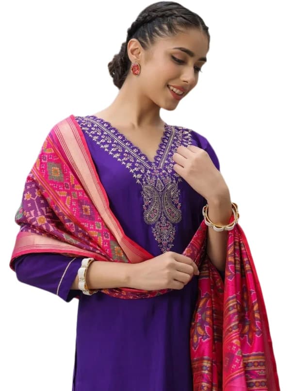 Women’s Regal Embroidered Kurta Pant Set with Heritage Print Dupatta – Festive Ethnic Wear