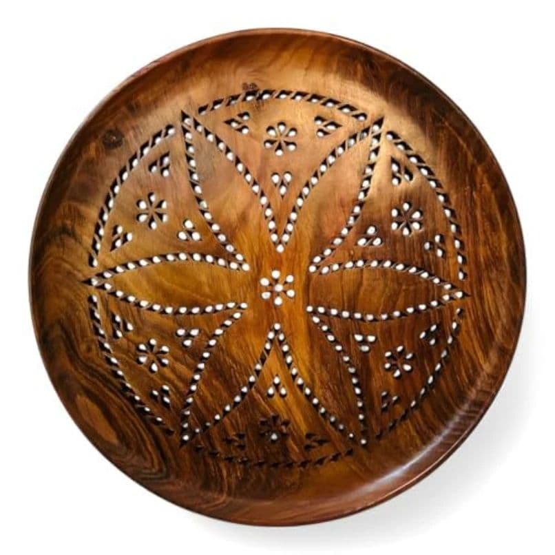 Wooden Roti Plate 10 Inch Round Carved Serving Plate Chapati Platter for Dining Table Kitchen Use Traditional Wooden Serving Dish for Roti Bread Snacks Home Tableware Decor